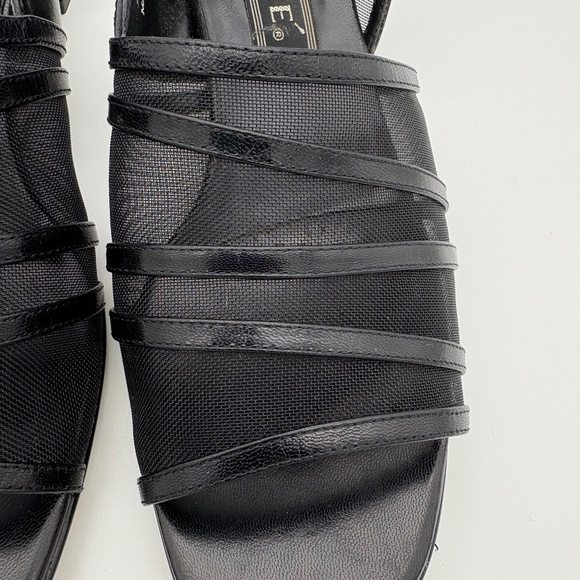 J. Renee Black Open Toe Strappy/Mesh Sandal with Elastic Heel Strap; Size 9.5 - Picture 3 of 12